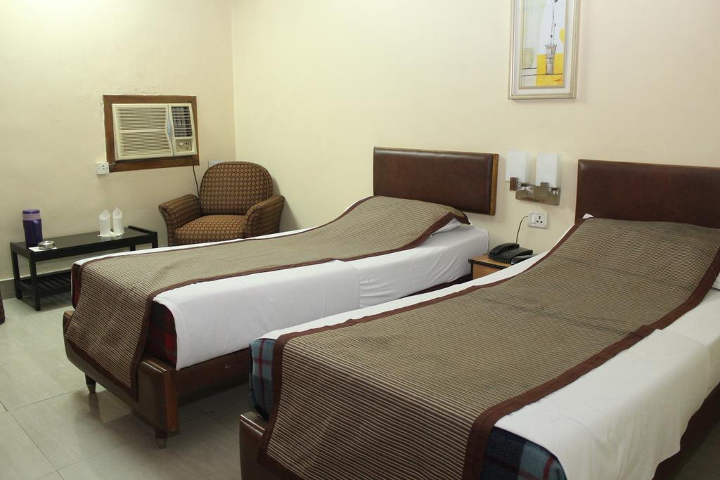 Hotel Bengal International Siliguri Værelse billede